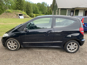 2005 Мерседес-Бенц А180 CDI (2 фото из 8)