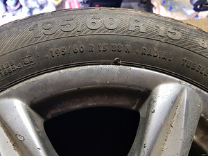 Диски Свфт 15" 5х100 + резина 195/60R15 Субару (5 фото из 5)