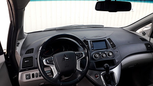 Soojendusega rool Mitsubishi Outlander 3 (2013-2021) jaoks (3 foto / 4)