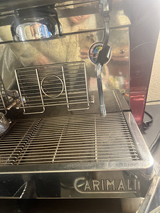 Professionaalne kohvimasin, 2 gruppi (3 foto / 3)