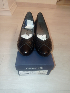Caprice naiste nahast kingad suurus 39