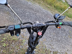 Elektritõukeratas Ultron 2-Drive T11- PRO (5 foto / 7)
