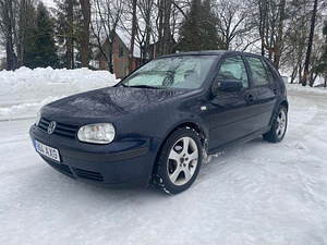 Volkswagen Golf 1.6 74kW (2 foto / 5)