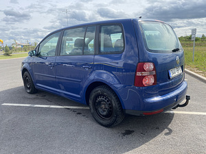 Volkswagen Touran 2.0 103kw (4 foto / 6)
