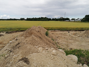 Täitepinnas, liivane moreen (2 foto / 2)