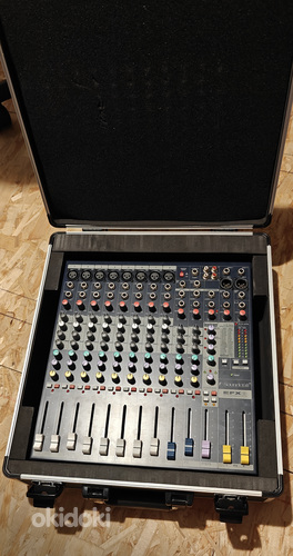 Soundcraft efx8