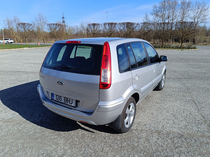 Ford Fusion Facelift 2012 (4 foto / 15)