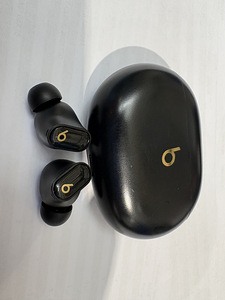 Beats Studio Buds+ (plus version) (2 фото из 2)