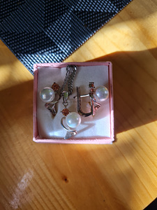 Müüa võluv 925 hõbedast komplekt pärlitega. (3 foto / 6)