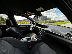 Mercedes-Benz C180d 2011 Автомат (9 фото из 10)