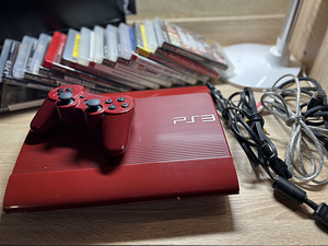 Playstation 3 + 13 mängu + 2 controller (1 foto / 2)