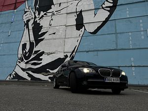 BMW F01 740d (11 foto / 15)