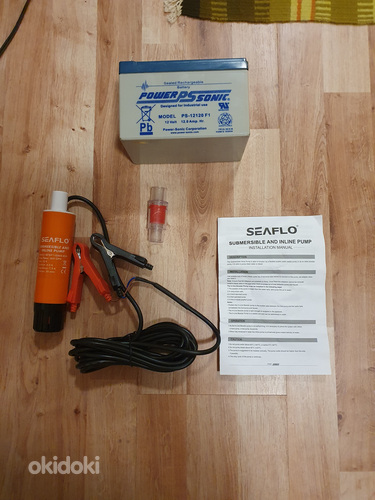 Seaflo sukel- ja vahepump, 32 l/min, 12 V + Akku