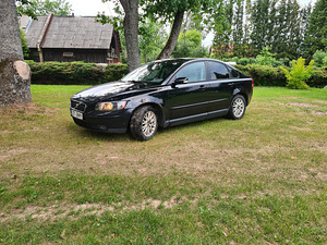 Volvo s40 (5 фото из 6)
