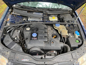 Passat 1.9 74kw (5 foto / 6)