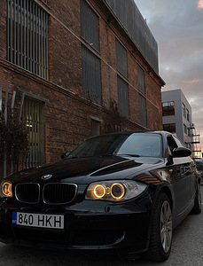 118D 2007 BMW (7 фото из 8)