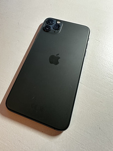 iPhone 11 Pro Max 64GB Green (1 фото из 4)