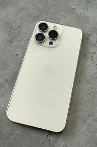 iPhone 13 Pro 128GB Gold (4 foto / 4)