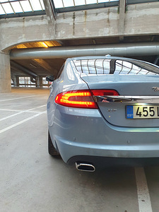 Jaguar XF (5 foto / 5)