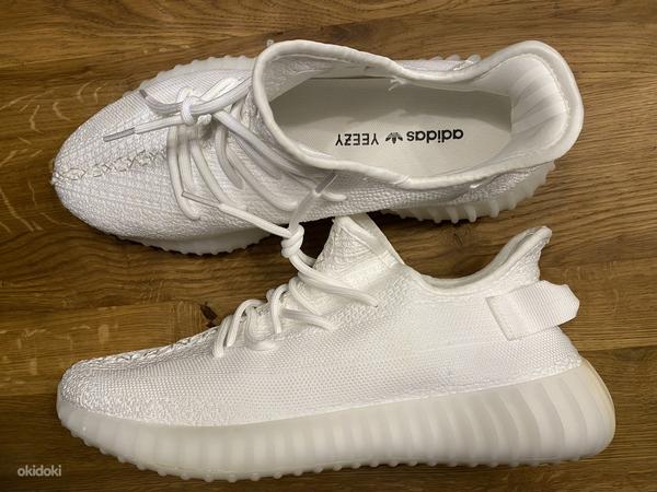 Yeezy hot sale snow white