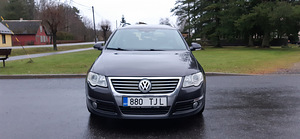 VW PASSAT VARIANT 2,0 TURBODIISEL 08.2007 (5 foto / 10)