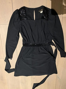Väga korralik,kena uueväärne, Vintage Soome kleit (1 foto / 3)