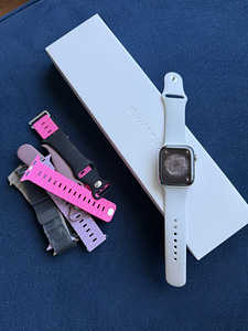 Apple Watch Series 8 45 мм GPS+Cellular серебристая нержавеющая сталь (1 фото из 6)