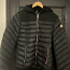 Продам короткую утепленную куртку Moncler унисекс 38/40 (фото #1)
