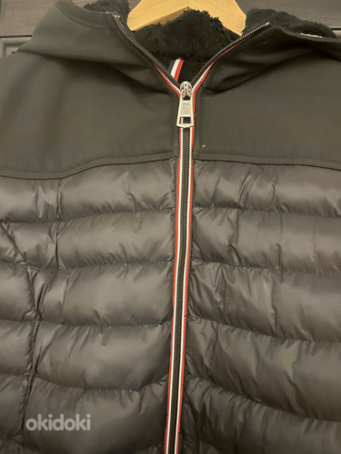 Продам короткую утепленную куртку Moncler унисекс 38/40 (фото #3)