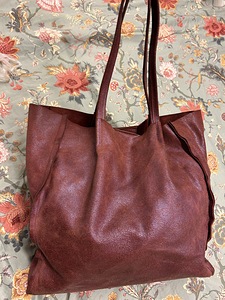 Продам кожаную сумку Kadri Kruus. (2 фото из 3)