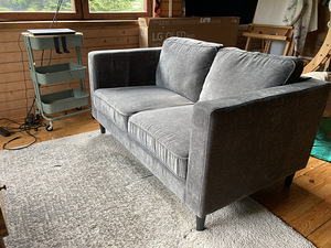 Supermugav tumehall 2-inimese diivan / Super comfortable dar (3 foto / 6)