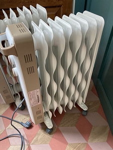 Ilus valge õli radiaator, Electrolux - 2 tk (2 foto / 4)