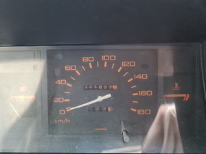 Nissan King Cab (8 фото из 12)