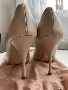 Miu Miu kingad (3 foto / 7)