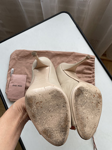 Miu Miu kingad (5 foto / 7)