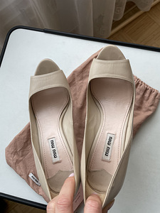 Miu Miu kingad (6 foto / 7)