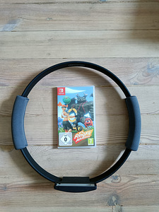 Nintendo Switch V2 + 2 пульта + 3 игры + RingFit (6 фото из 8)