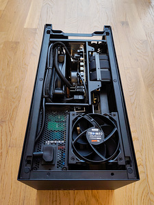I5 12400f + RTX 4060 NZXT H1 ITX PC (3 foto / 5)