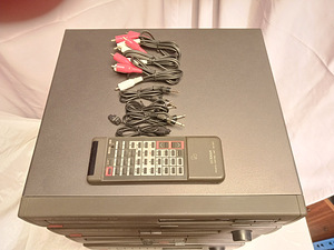 Luxman 007 stereokomplekt + pult (7 foto / 10)