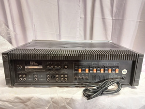 Trio KA-8700/ KR-6600/ OTTO-SANYO DCA-1201 võimendi (10 foto / 10)