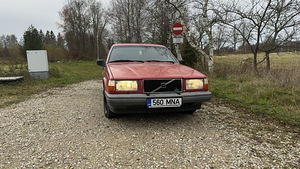 Продается Volvo 740 (2 фото из 15)