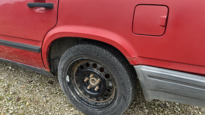 Продается Volvo 740 (13 фото из 15)