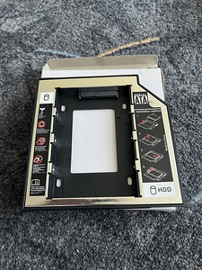 Adapter HDD, SSD jaoks sülearvutisse. (1 foto / 1)