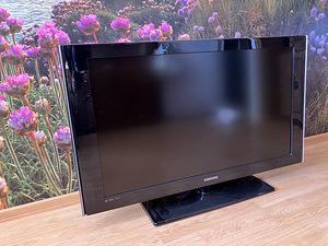40 tolline teler Samsung (1 foto / 3)