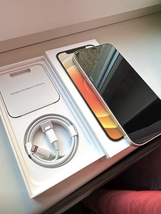 iPhone 12 128GB + Lightning kaabel (1 foto / 2)
