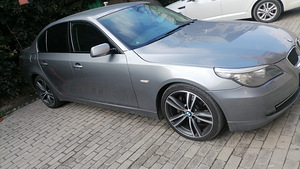 Авто BMW 5 (1 фото из 7)