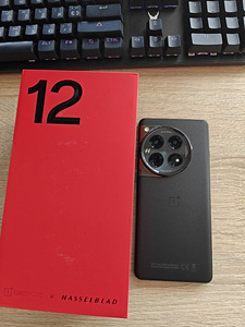 OnePlus 12 256GB Silky Black (2 фото из 3)