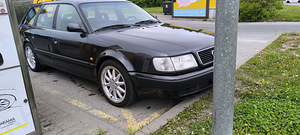 Audi s4 (1 foto / 3)