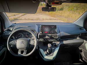 Citroen Berlingo N1 1.2 81kW (11 foto / 14)