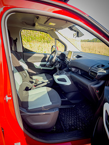 Citroen Berlingo N1 1.2 81kW (12 foto / 14)